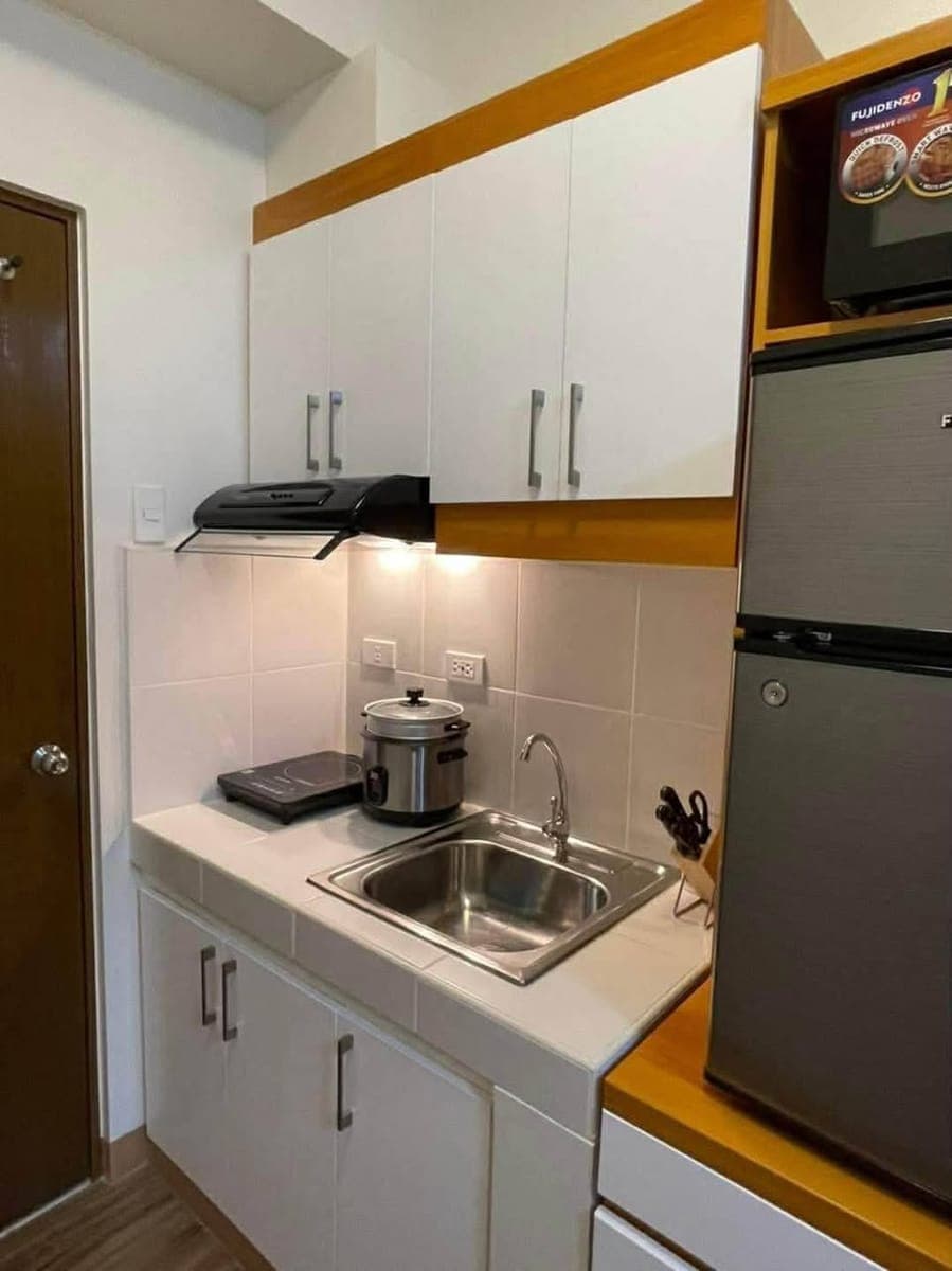 One taft residences - photo 5