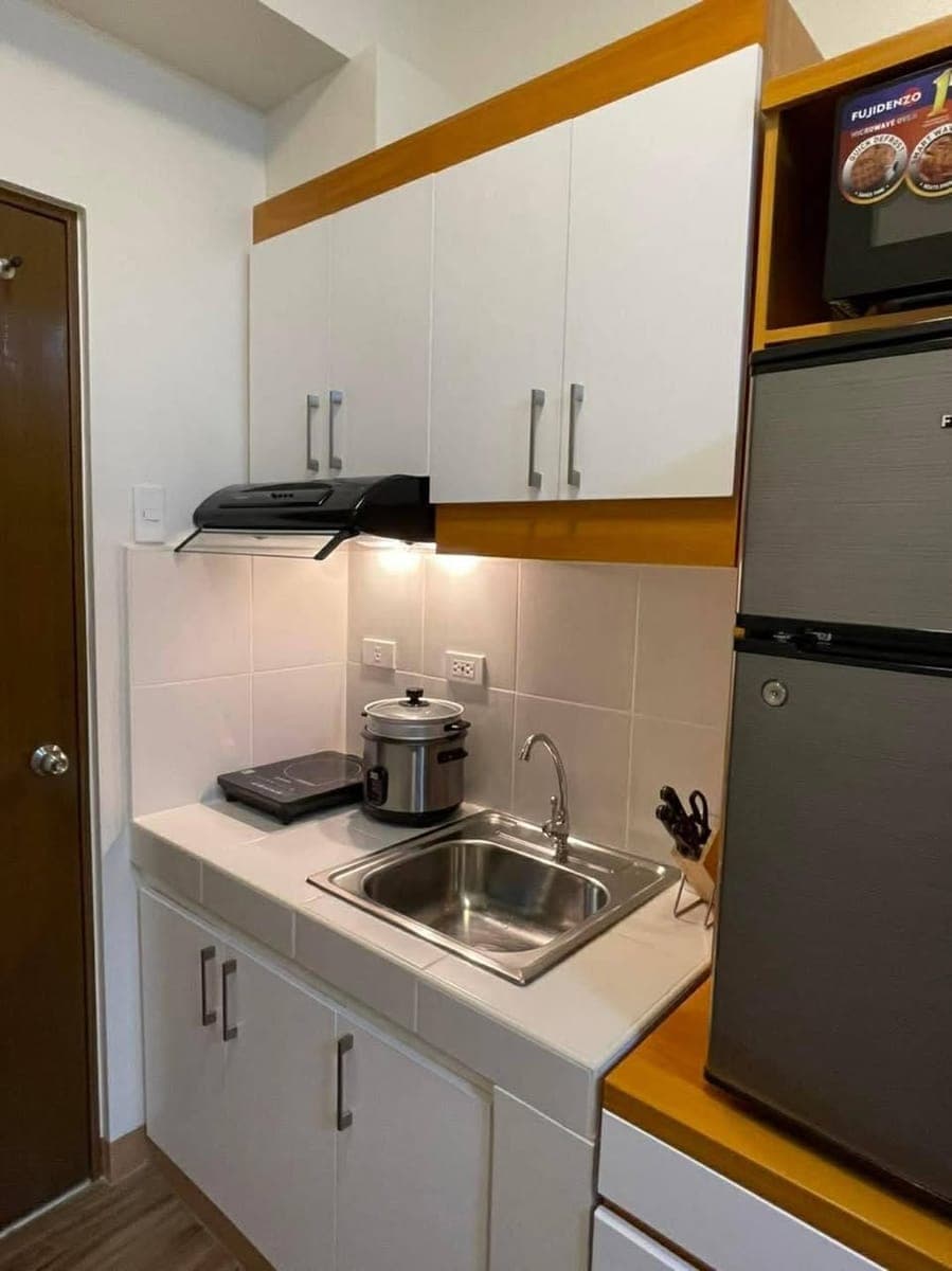 One taft residences - photo 4