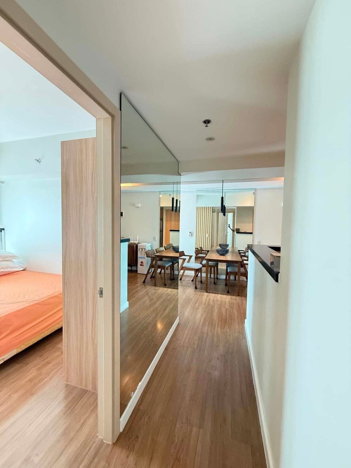 For Rent: 2 Bedroom at Solinea Tower 3 Lazuli - photo 2