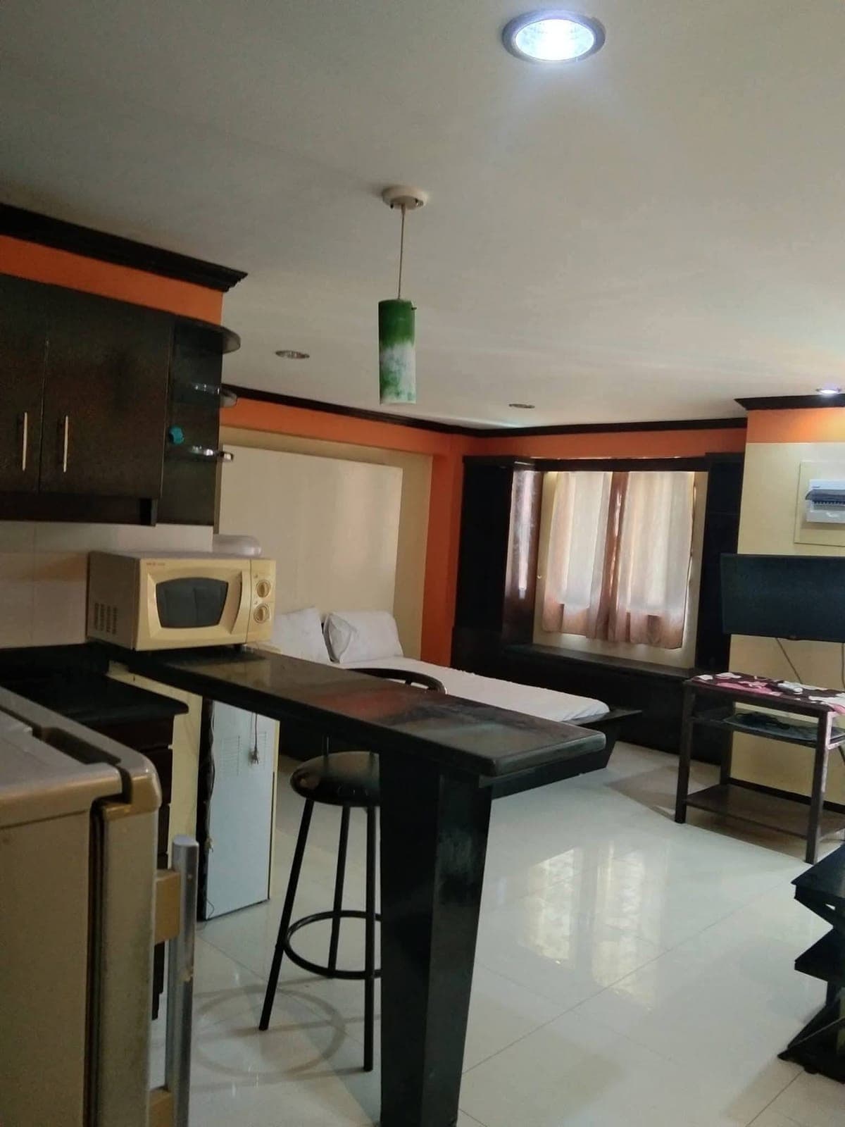 Eyes 👀 here 👇 - photo 9