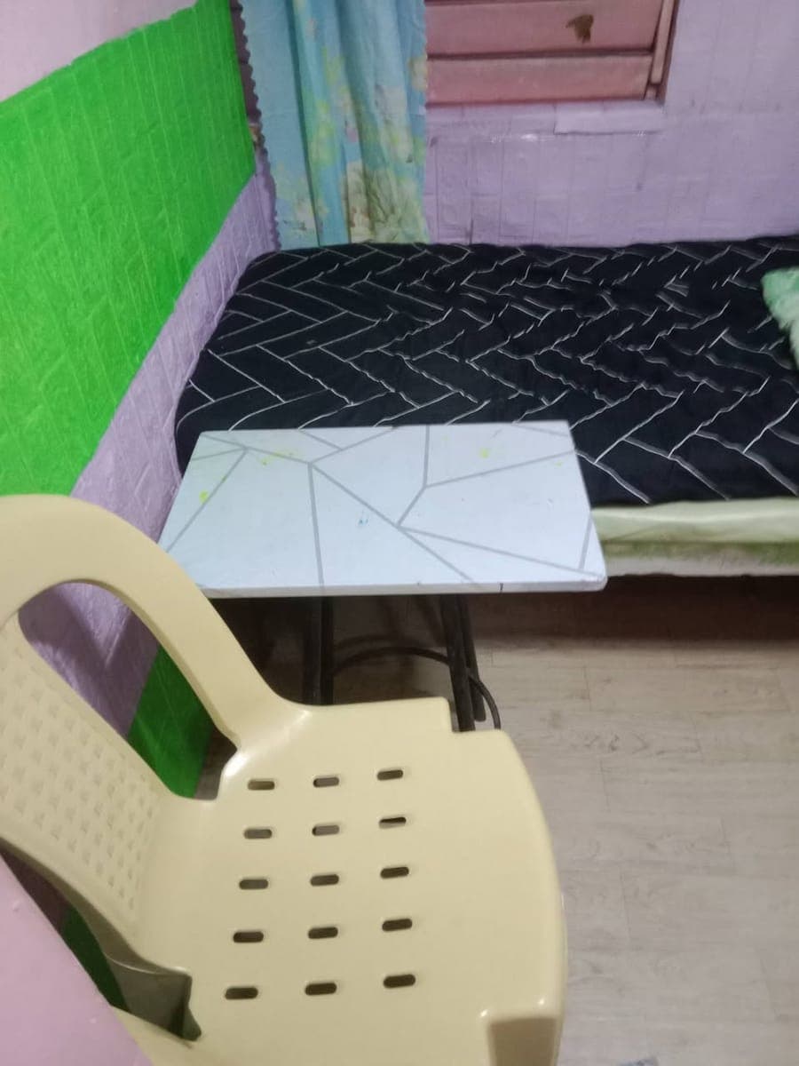 Solo Room For Rent - photo 3