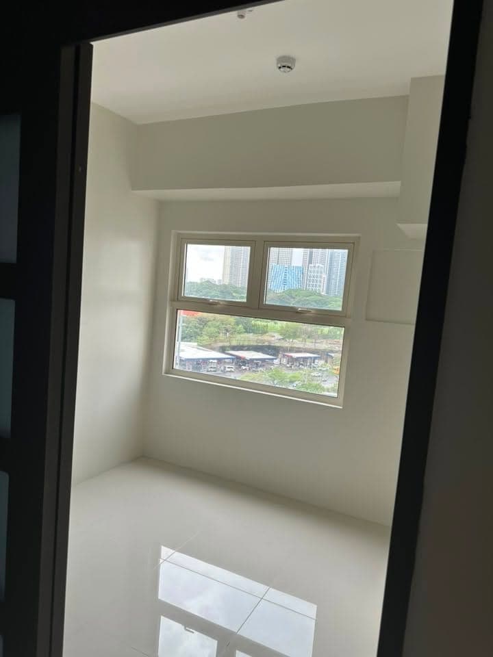 For Rent: Newly Turned Over 1 BR Unit - Ridgewood Towers Premier (12th Flr) - photo 4