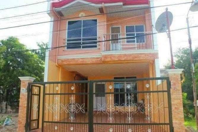 🏠Two Storey House For Rent in Taboc Mandaue for only ₱35,000/month - photo 5