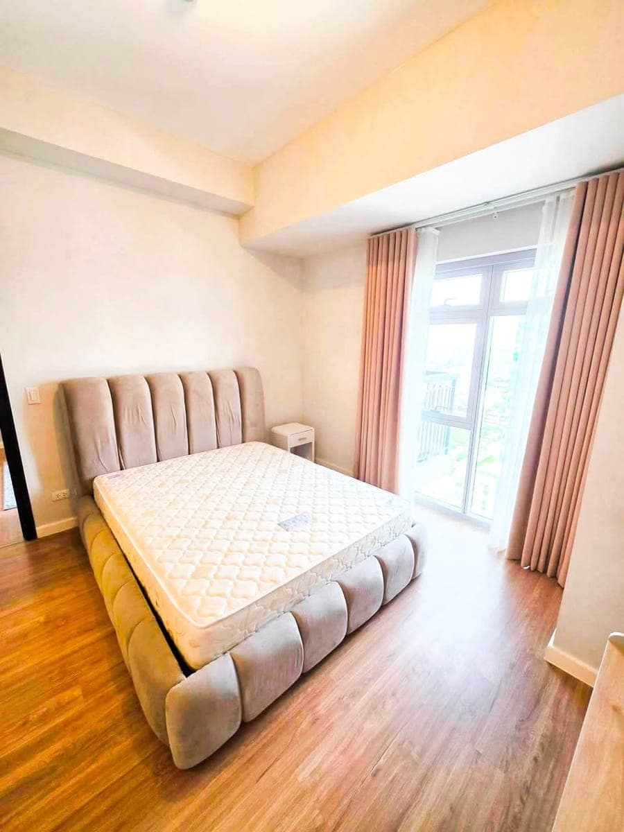 FOR RENT - photo 2