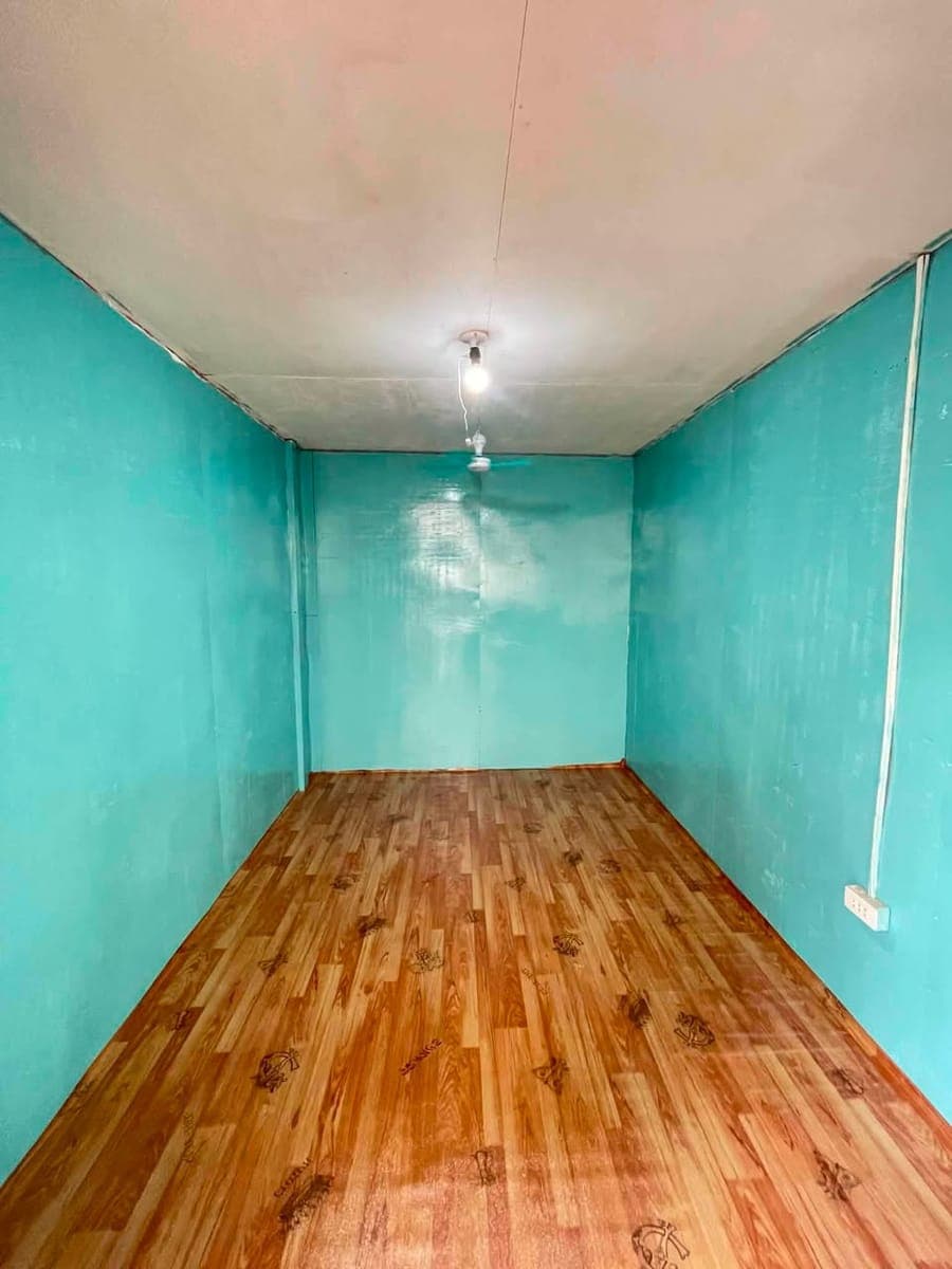 AVAILABLE ROOM FOR RENT ✨🏡 - photo 2