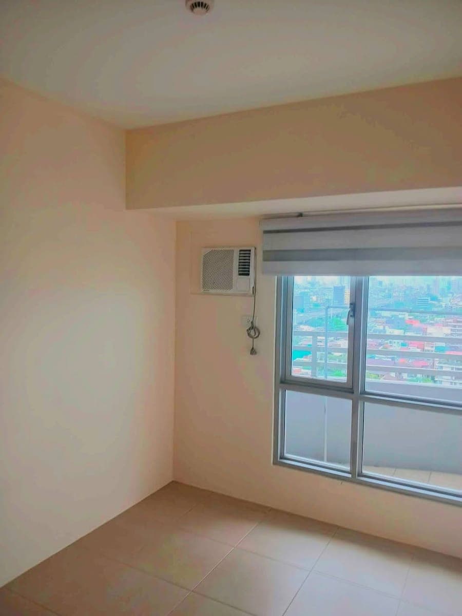 2BR CONDO UNIT FOR RENT - photo 5