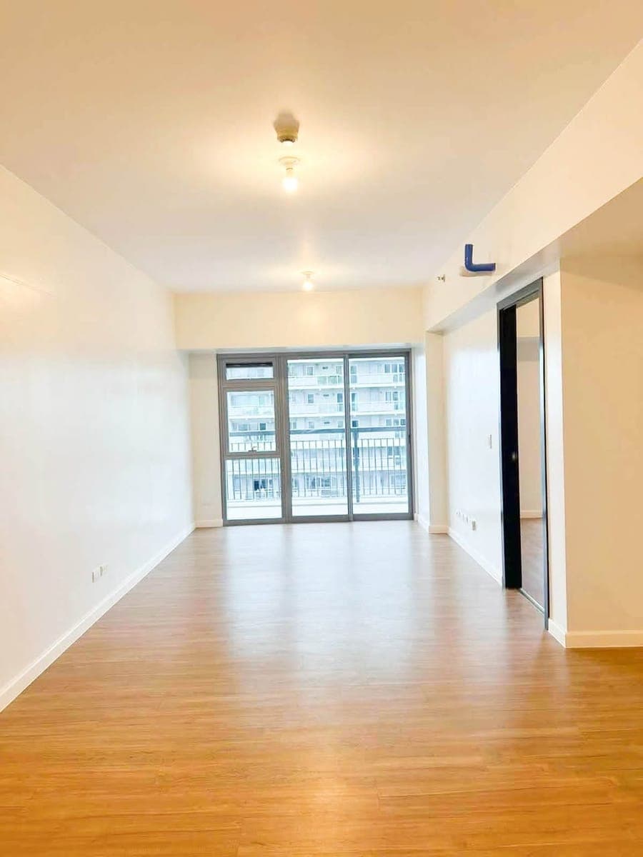 FOR RENT - photo 1