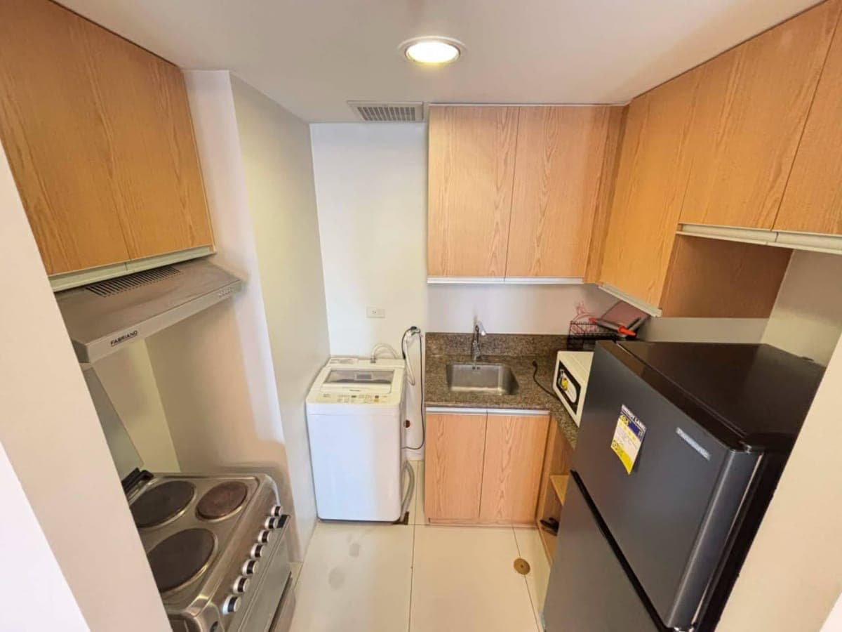 # FOR RENT - photo 3