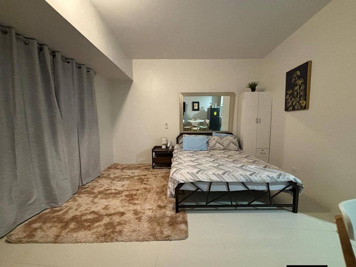 Taft East Gate available studio unit 25k/monthly inclusive condo dues. 😊 - photo 4