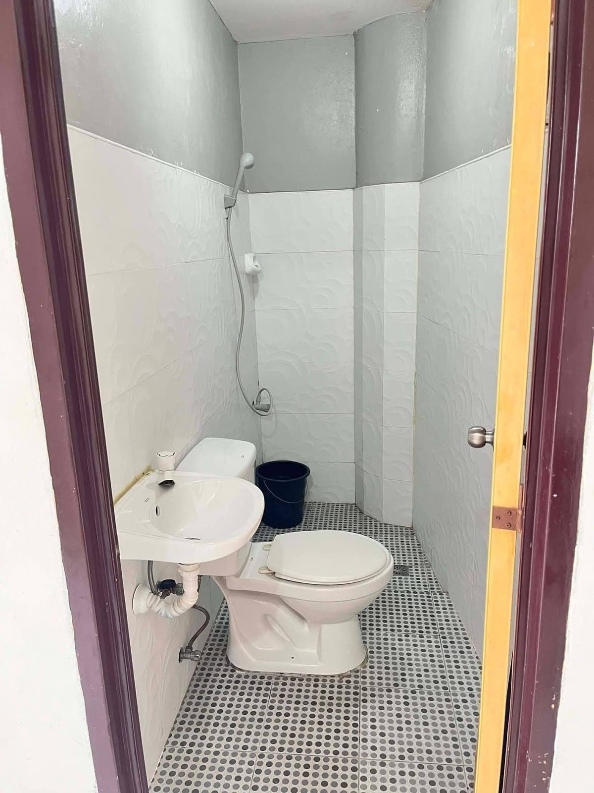 🏠 TWO-STOREY HOUSE FOR RENT! 🏠 - photo 20