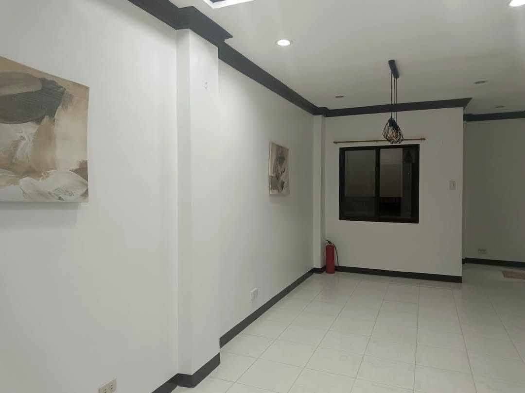 🏠 TWO-STOREY HOUSE FOR RENT! 🏠 - photo 9