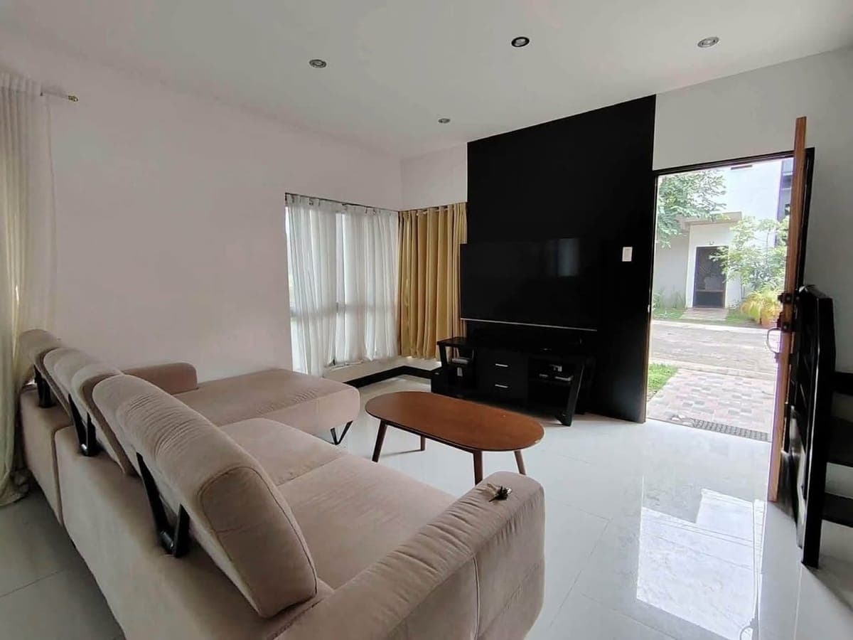 🏡 FULLY FURNISHED HOUSE FOR RENT! - photo 2