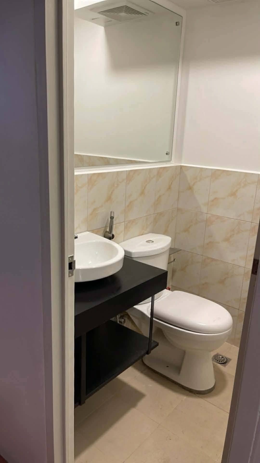 Another unit available in uniplace condominium - photo 3