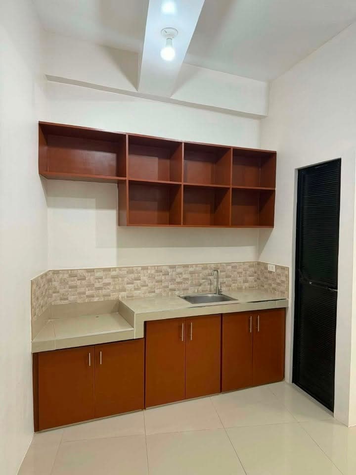 NEWLY RENOVATED APARTMENT FOR RENT - photo 4