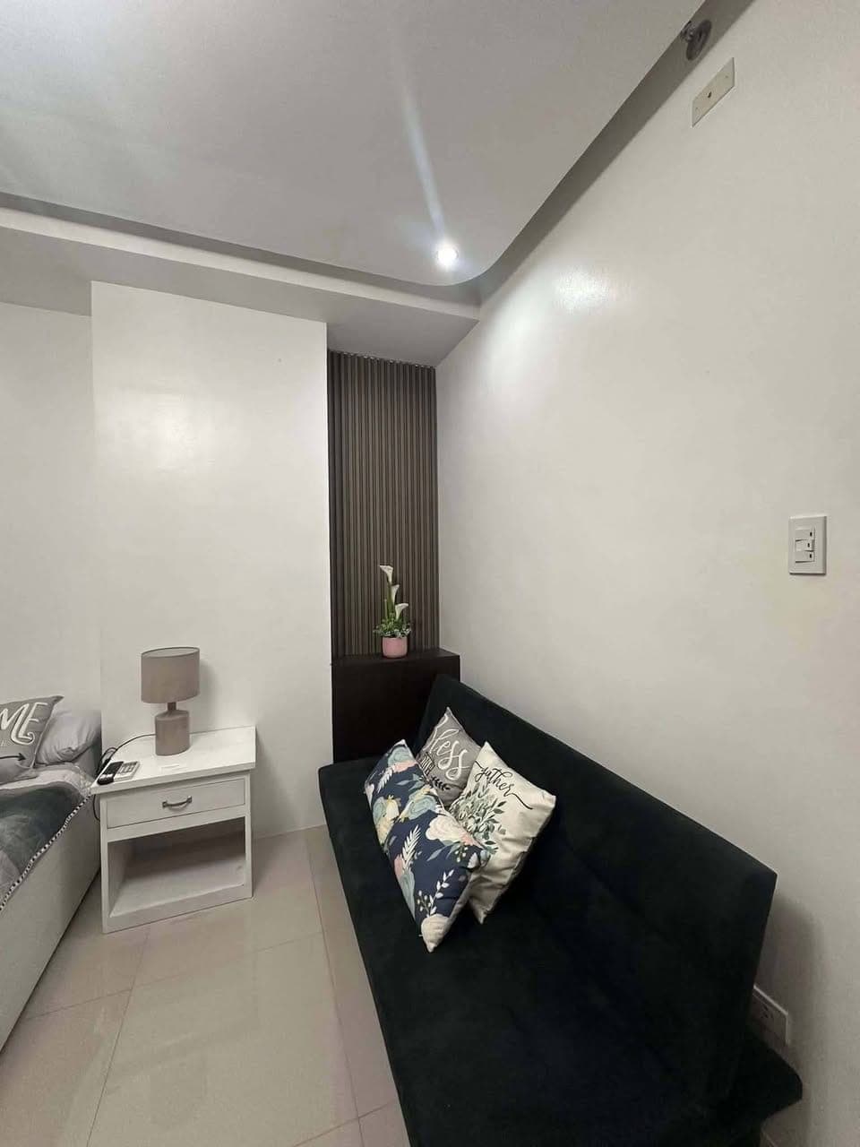 WEST JONES RESIDENCES — Mountain View Unit | 12th Floor - photo 3