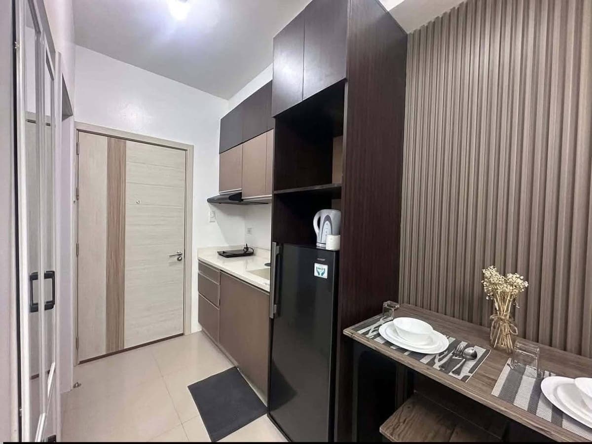 WEST JONES RESIDENCES — Mountain View Unit | 12th Floor - photo 4