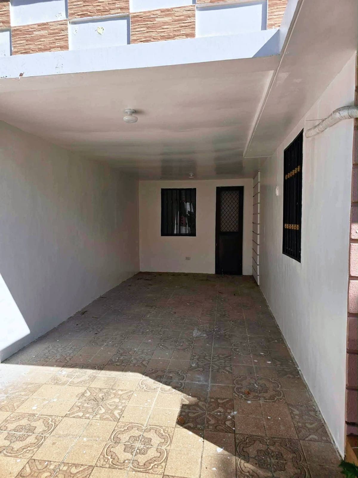 Rent❗️3-Bedroom 🏠2-Storey House in Ajoya Subdivision 📍Cordova, Mactan, Cebu - photo 3