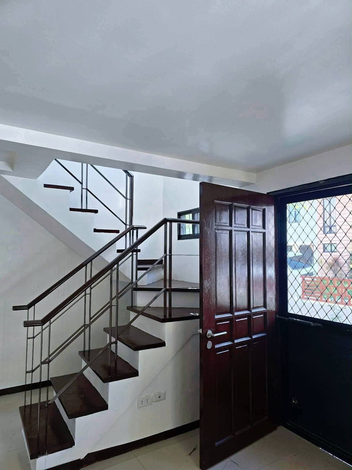 Rent❗️3-Bedroom 🏠2-Storey House in Ajoya Subdivision 📍Cordova, Mactan, Cebu - photo 7