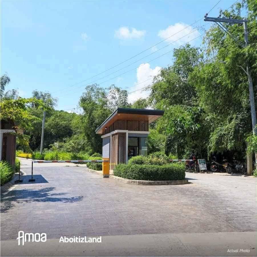 FLOOD FREE‼️FOR SALE OR RENT - photo 11