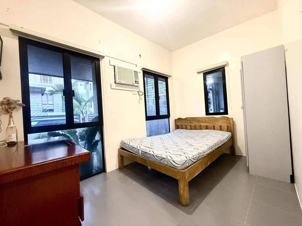 FLOOD FREE‼️FOR SALE OR RENT - photo 23