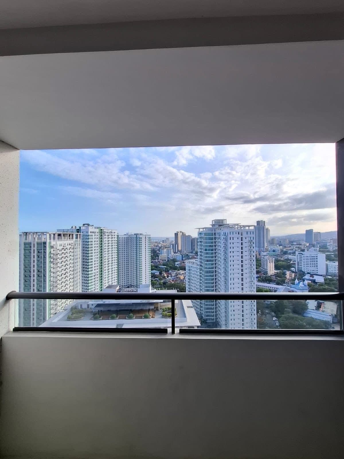 FOR RENT: Fully furnished 1-Bedroom unit at The Alcoves Ayala‼️ - photo 11