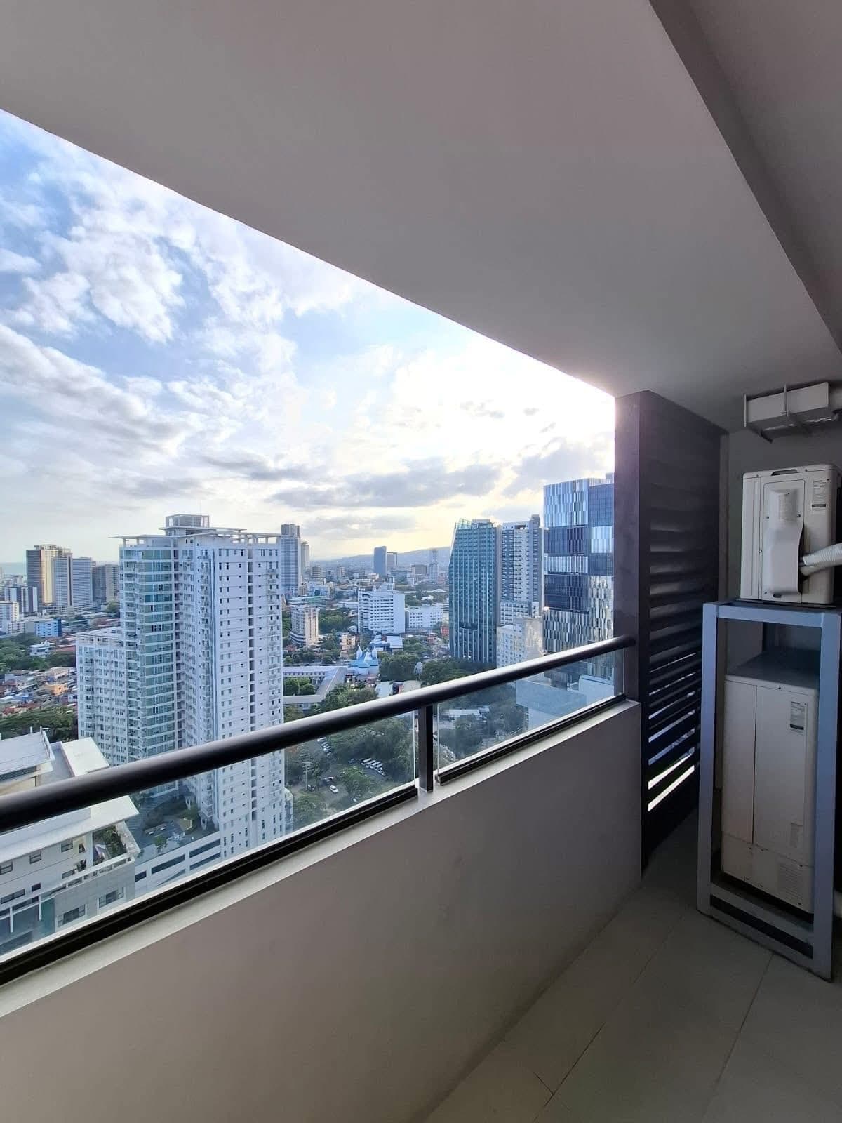 FOR RENT: Fully furnished 1-Bedroom unit at The Alcoves Ayala‼️ - photo 15