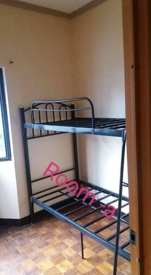 MALE  BEDSPACER - photo 2