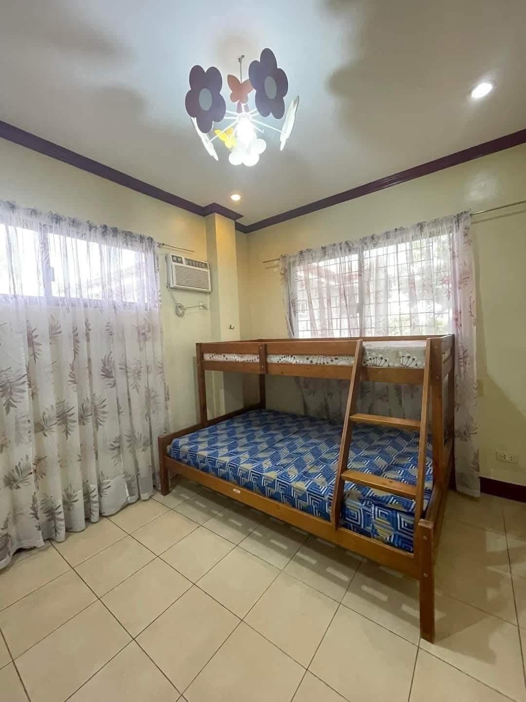 HOUSE FOR RENT 🎉 - photo 1