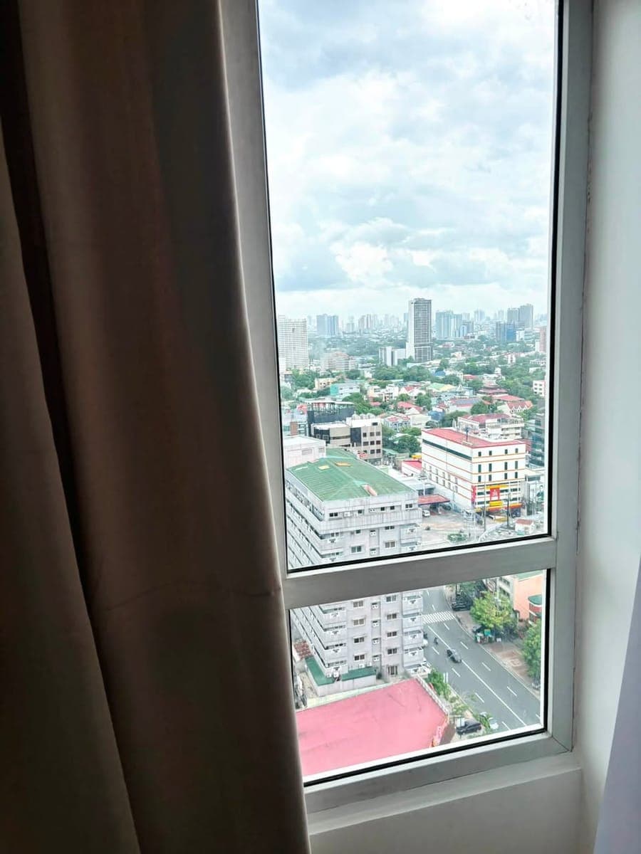 FOR LONG TERM RENT: 1BR Fully Furnished Unit at Victoria De Morato, QC. - photo 2