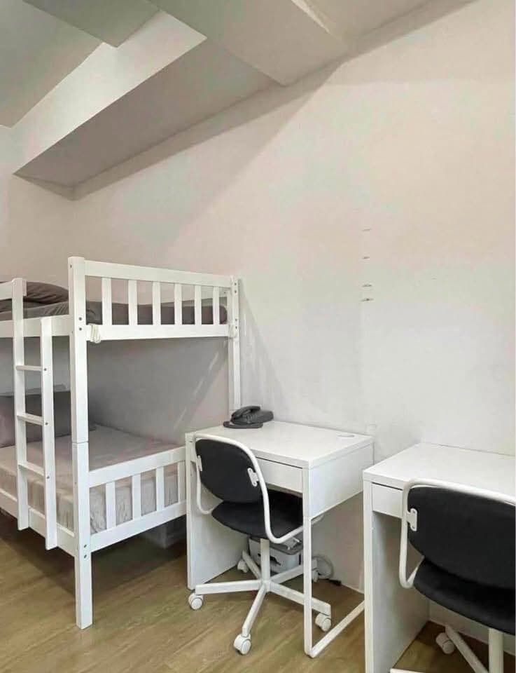 FOR RENT: ₱20,000/month. - Inclusive condo dues - photo 1
