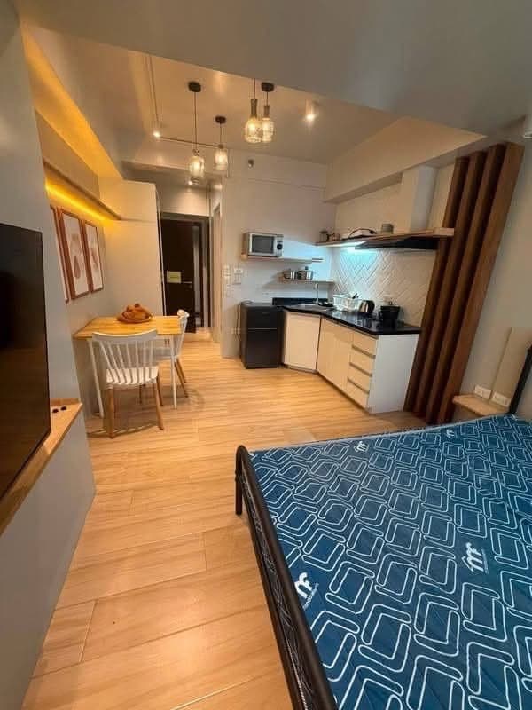 Condo for rent - photo 1