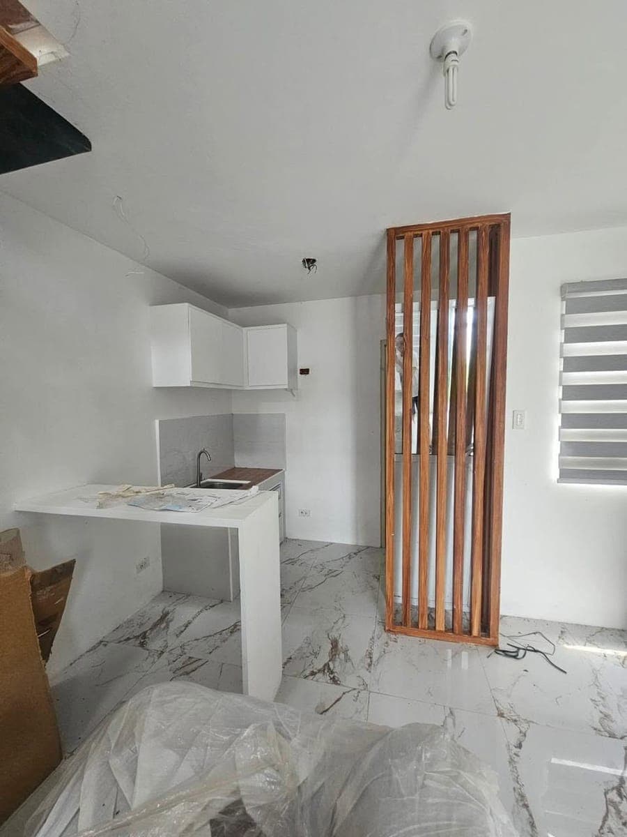 🏡 FOR RENT CALISTA END UNIT - photo 4