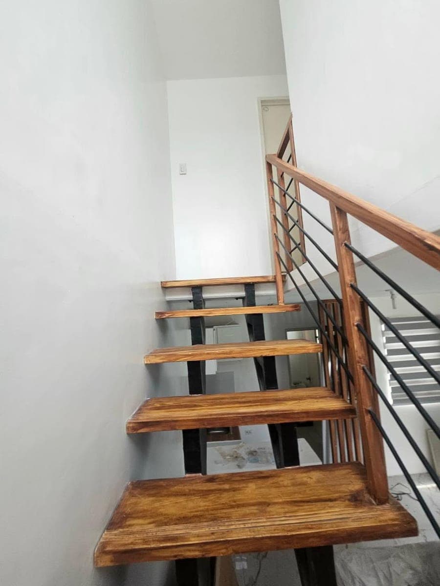 🏡 FOR RENT CALISTA END UNIT - photo 5