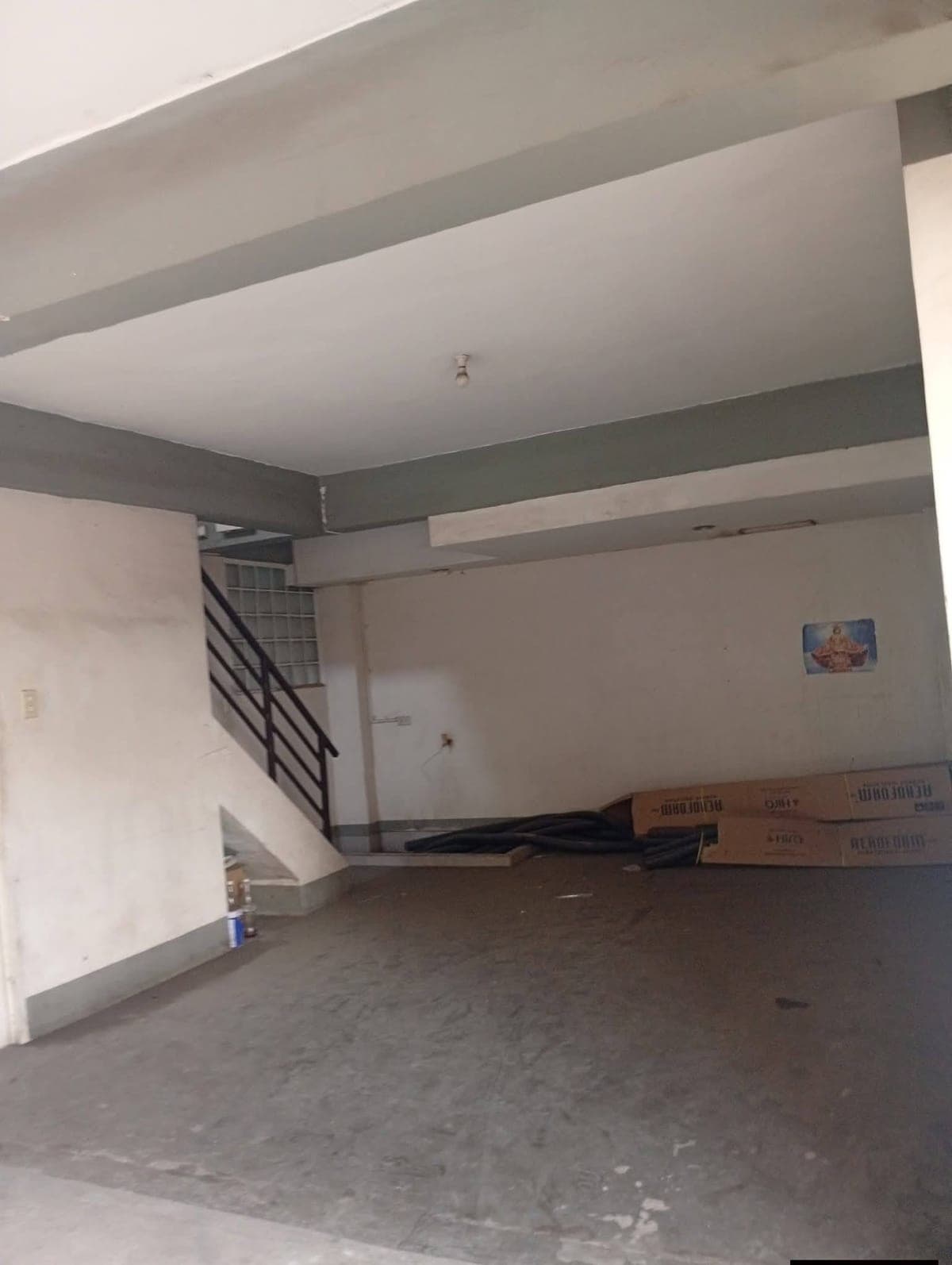 Permission to post Admin - photo 5