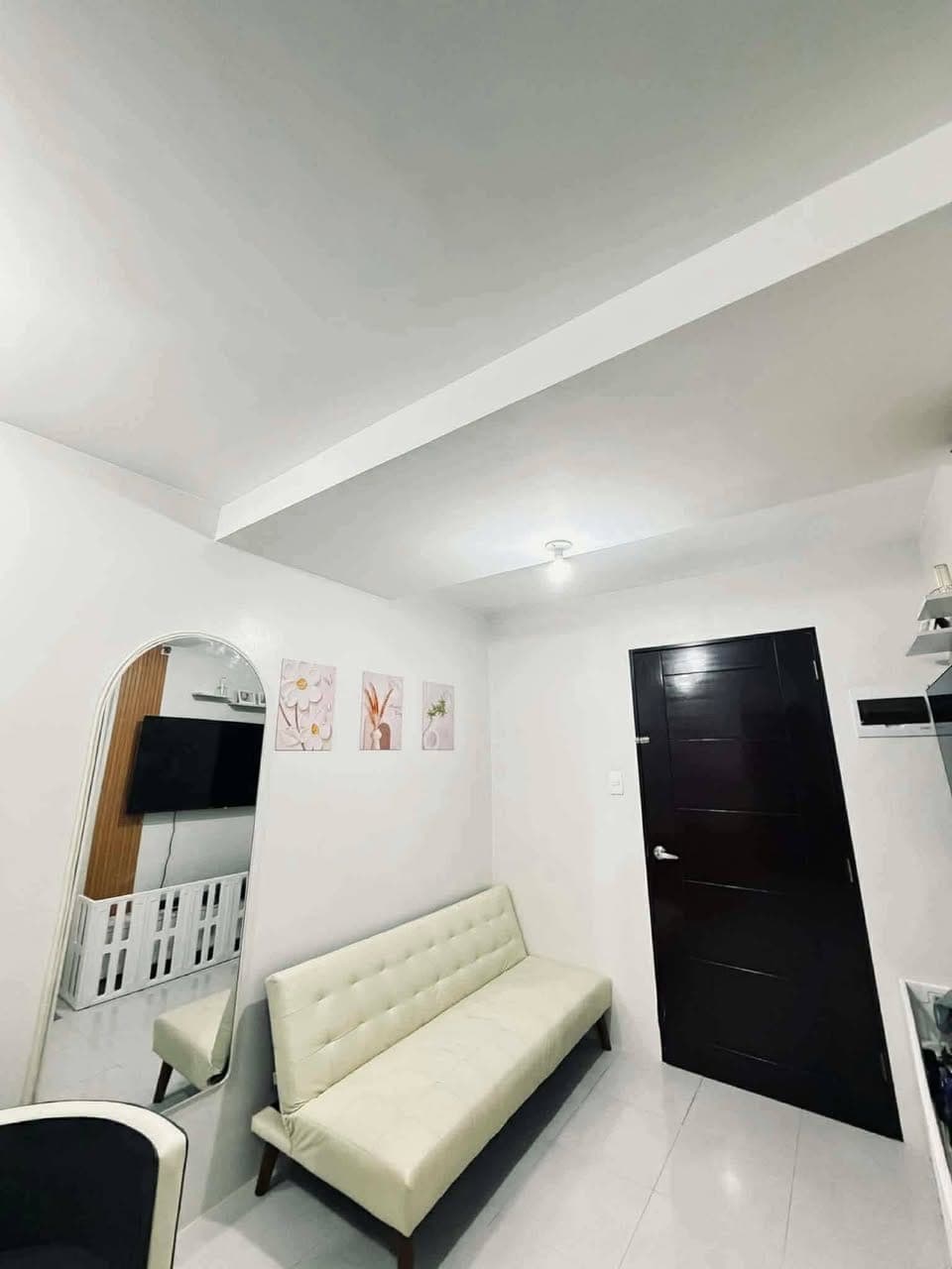 ‼️ 2-BEDROOM CONDO FOR RENT IN BANILAD ‼️ - photo 2