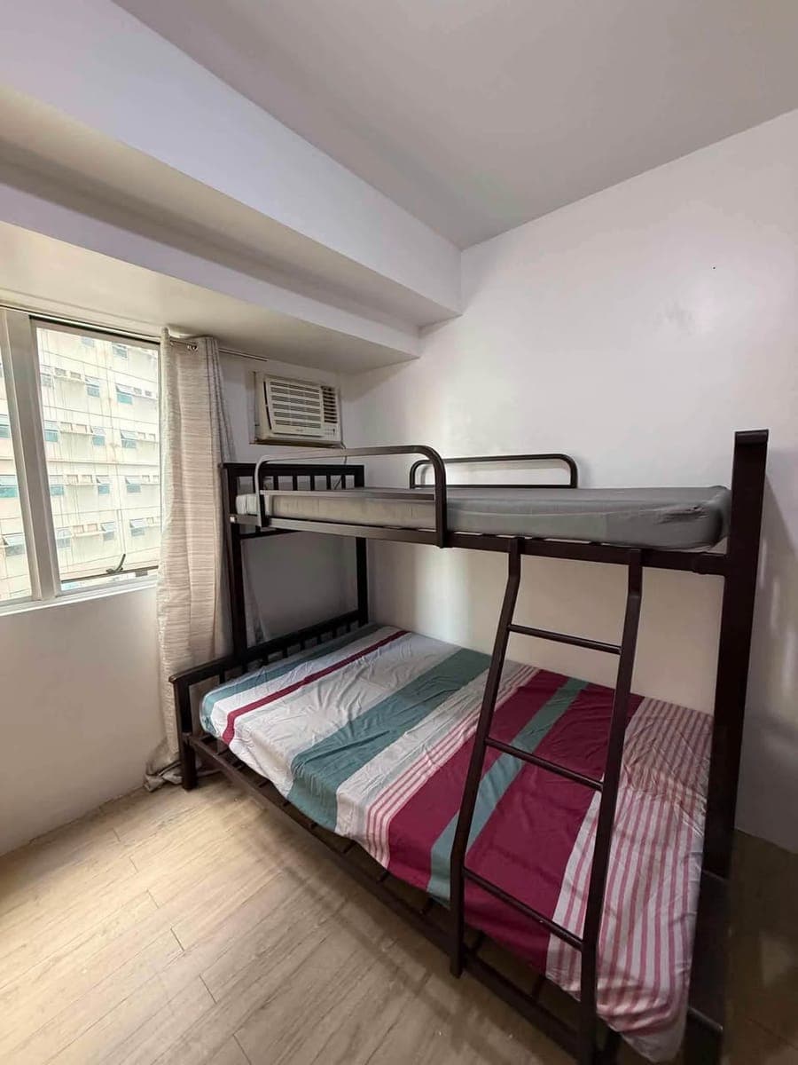 Studio Condo Unit for Rent - photo 5