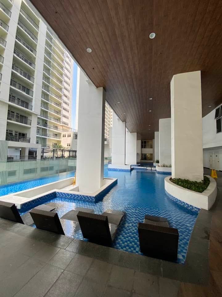 Verve Residences at 26th st. BGC Taguig 36 sqm furnished unit for rent p35k monthly, parking slot p6k monthly 1 yr term - photo 5