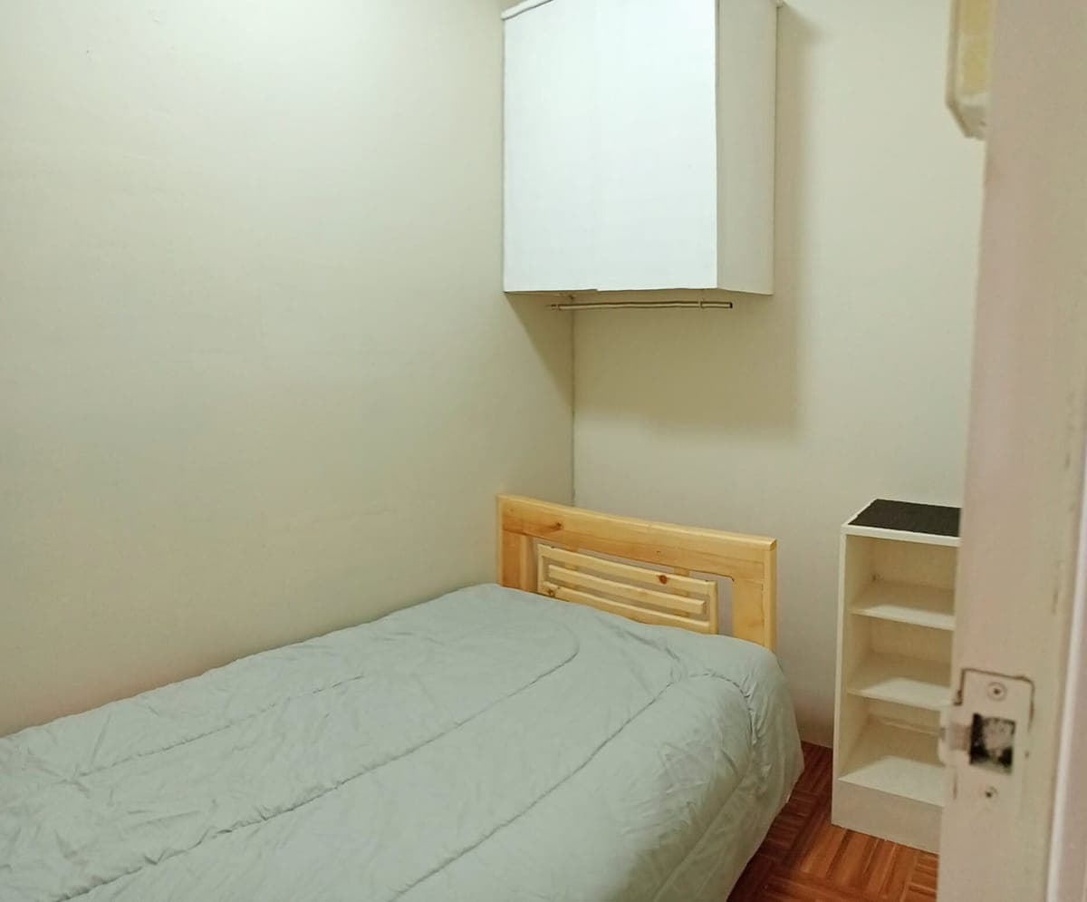 CONDO-SHARING UNIT (1 ROOM AVAILABLE) - COMMONWEALTH, QUEZON CITY (FOR SOLO FEMALES ONLY) - photo 1