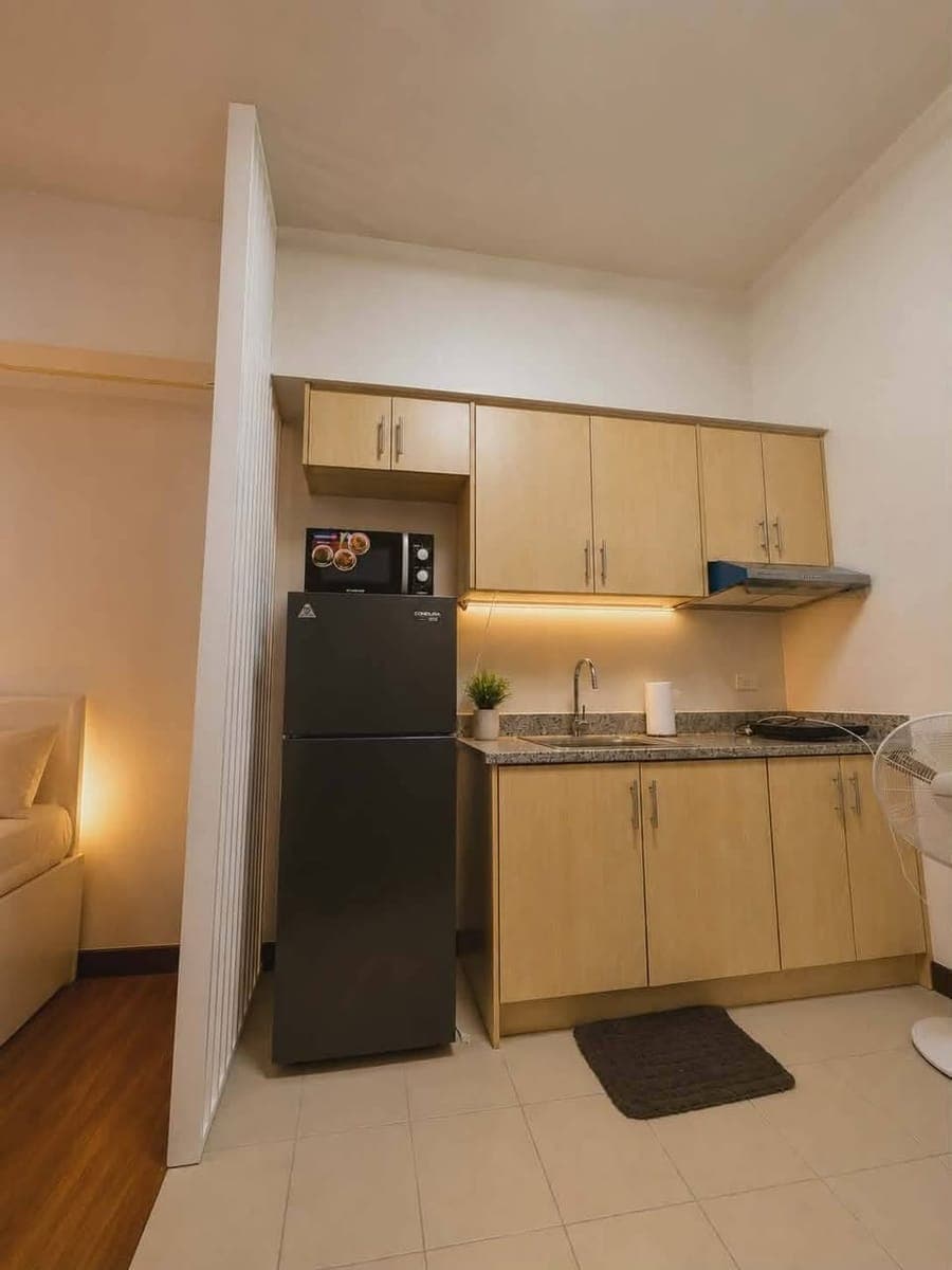 𝐅𝐎𝐑 𝐑𝐄𝐍𝐓  Studio type Condo in PASEO DE ROCES CONDOMINIUMS - photo 4