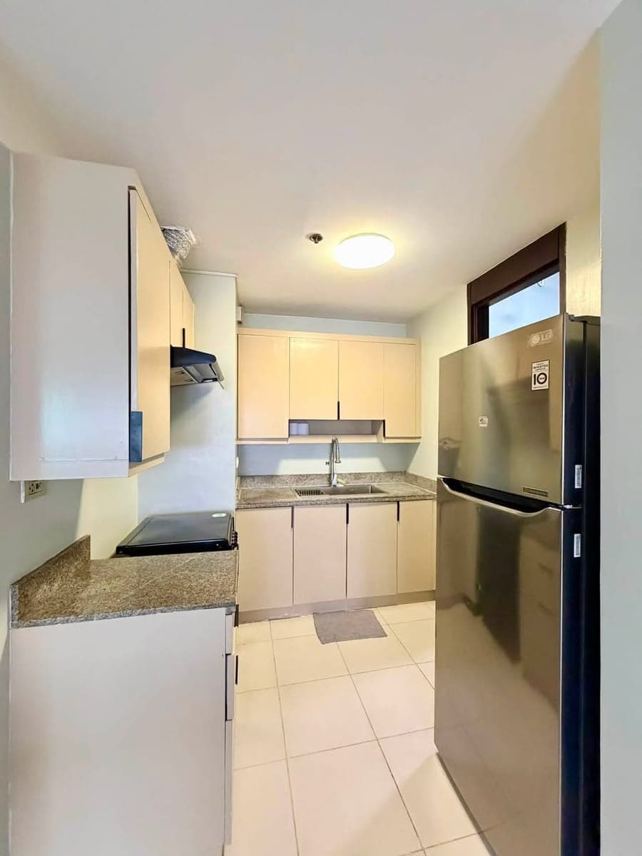 FOR LEASE: FAIRWAYS BGC - photo 3