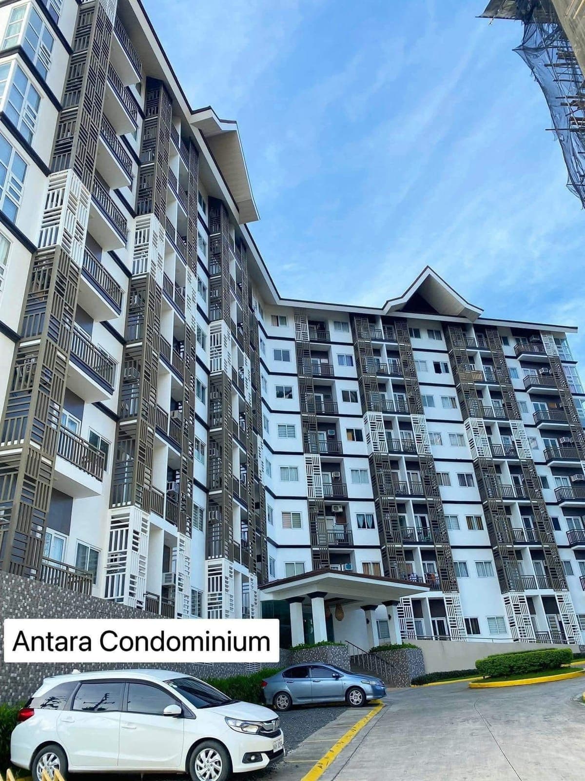 Experience modern comfort in Lawaan II, Talisay City. Cebu. This studio unit is meticulously furnish... - photo 5
