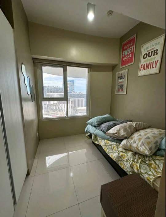 3br with balcony In calyx centre it park for 75,000 - photo 6