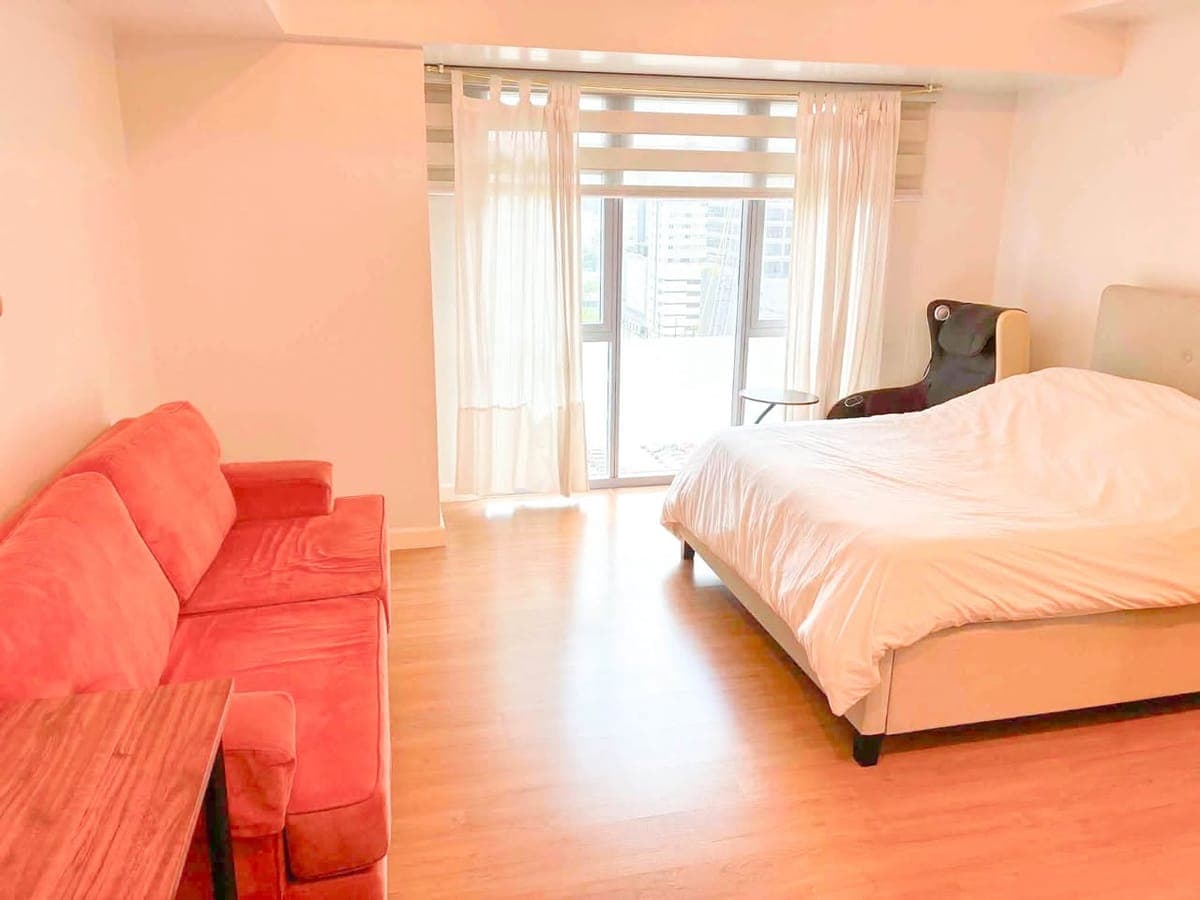 For Rent - photo 1