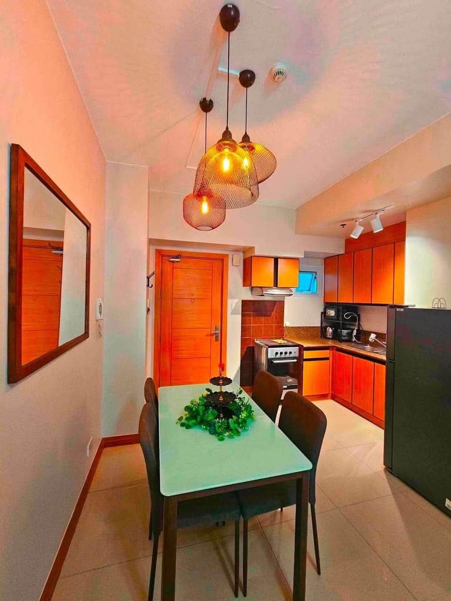FOR LEASE: Fully furnished  1 Bedroom unit at Trion Tower 2, BGC - photo 1
