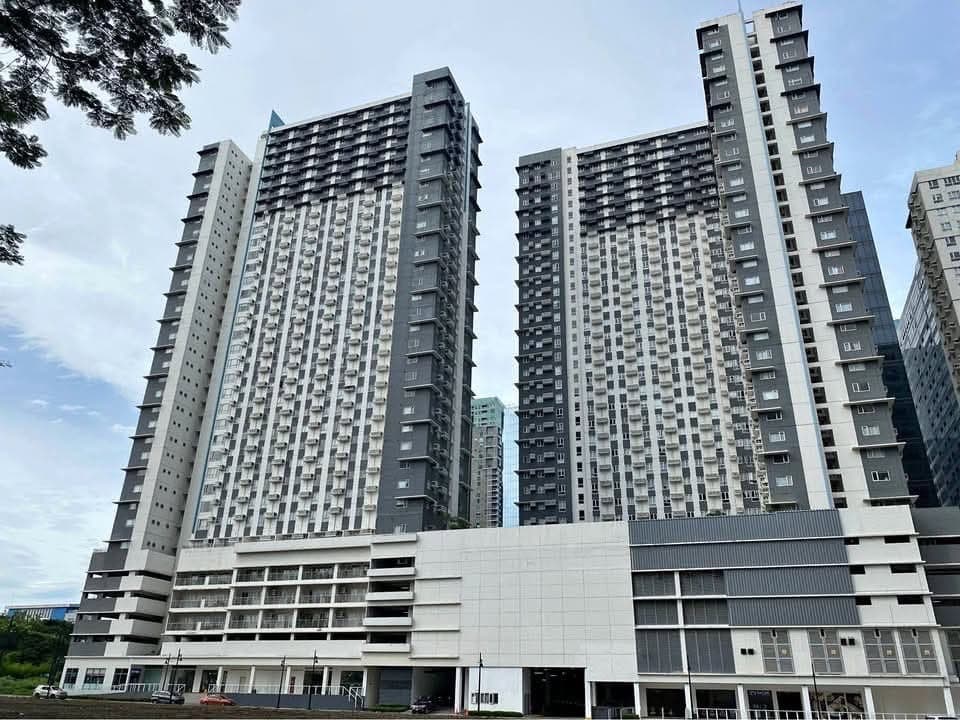 📣FOR LEASE: 1 bedroom Fully Furnished in BGC - photo 2