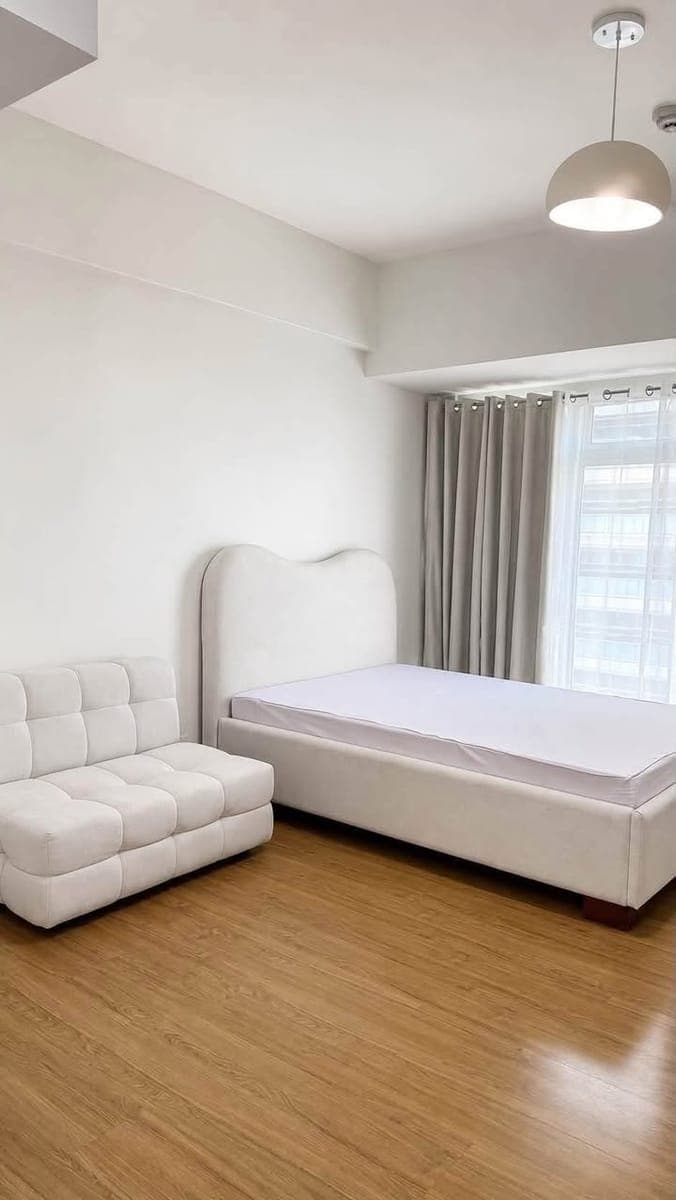 FOR RENT: THE VERANDA STUDIO UNIT (Direct) - photo 1