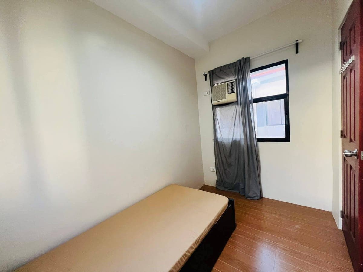 FOR RENT 2-STOREY HOUSE in Woodway Townhomes Pooc Talisay City Cebu - photo 2