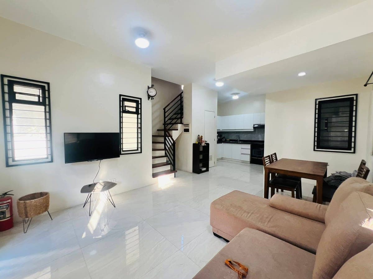 FOR RENT 2-STOREY HOUSE in Woodway Townhomes Pooc Talisay City Cebu - photo 16