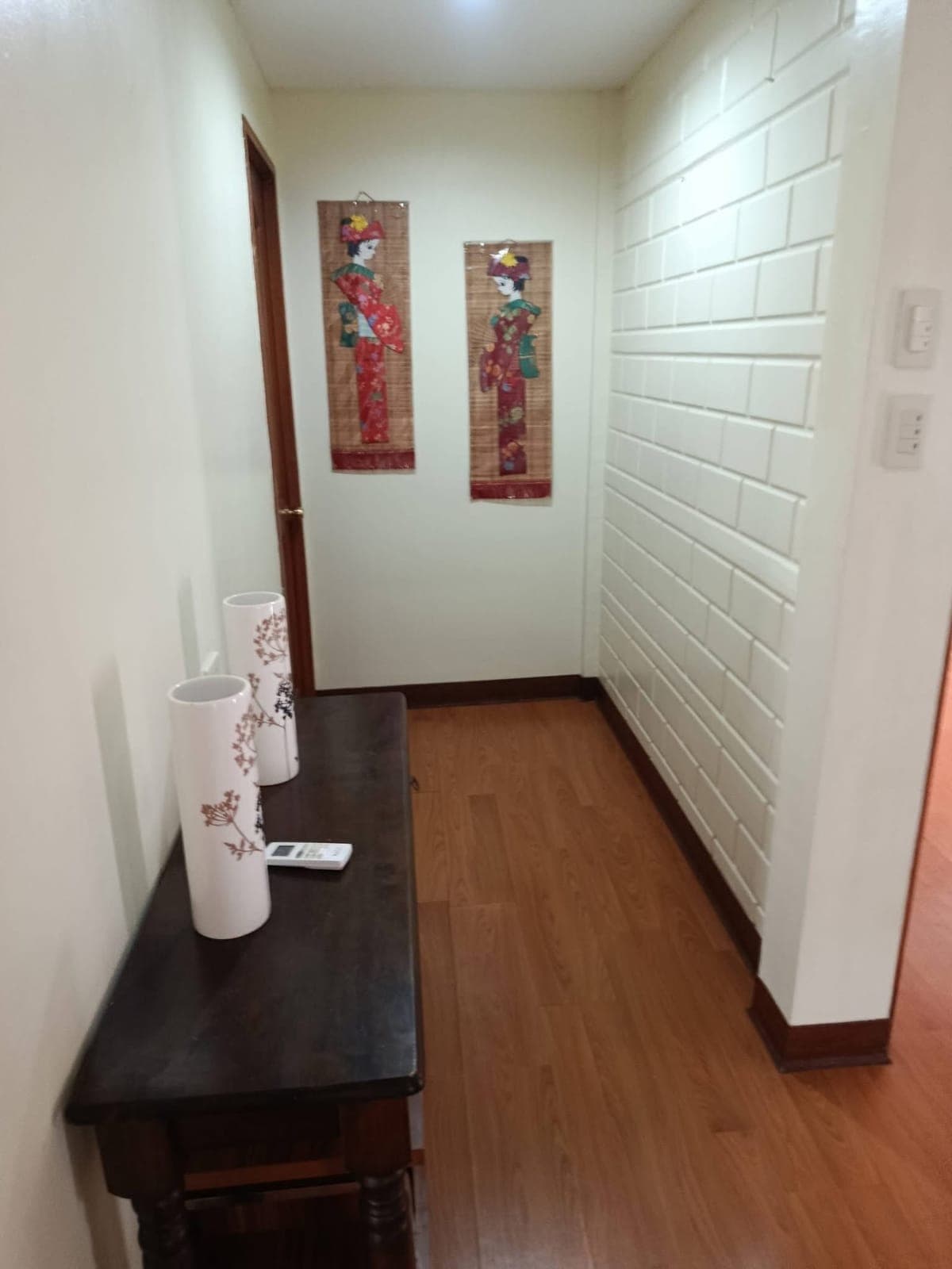 LIVE IN COMFORT & STYLE – ECO-FRIENDLY FAMILY HOME IN TALAMBAN! - photo 2