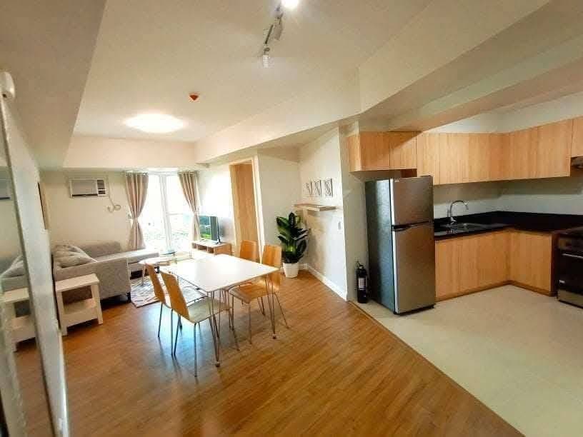 🏙️ FOR RENT | Fully Furnished 1BR in Solinea Tower 3 - photo 1